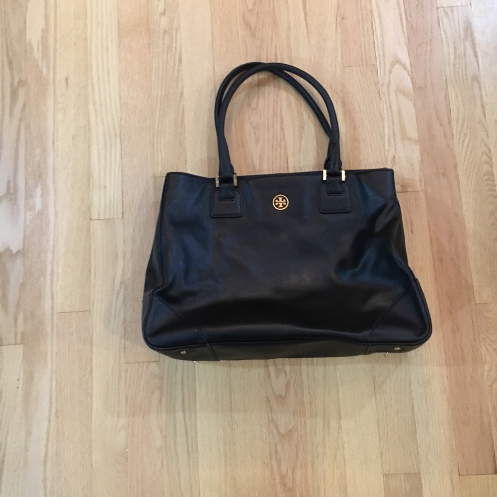 Tory Burch large black Robinson tote